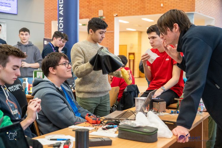 CanSat űrhold verseny csapatunk